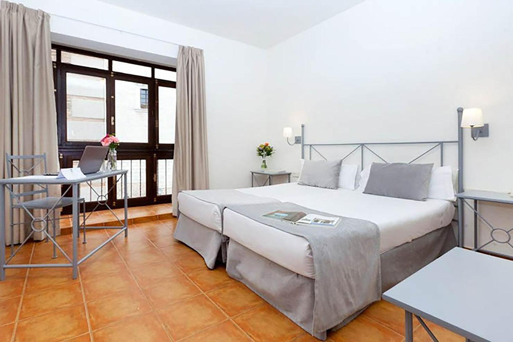 Sercotel Toledo Imperial Екстериор снимка